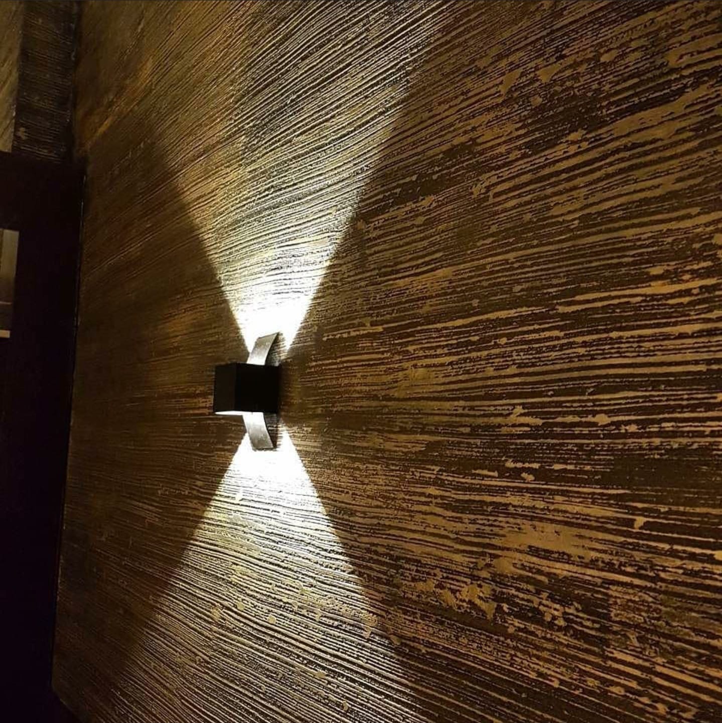 Luxury Wall 1